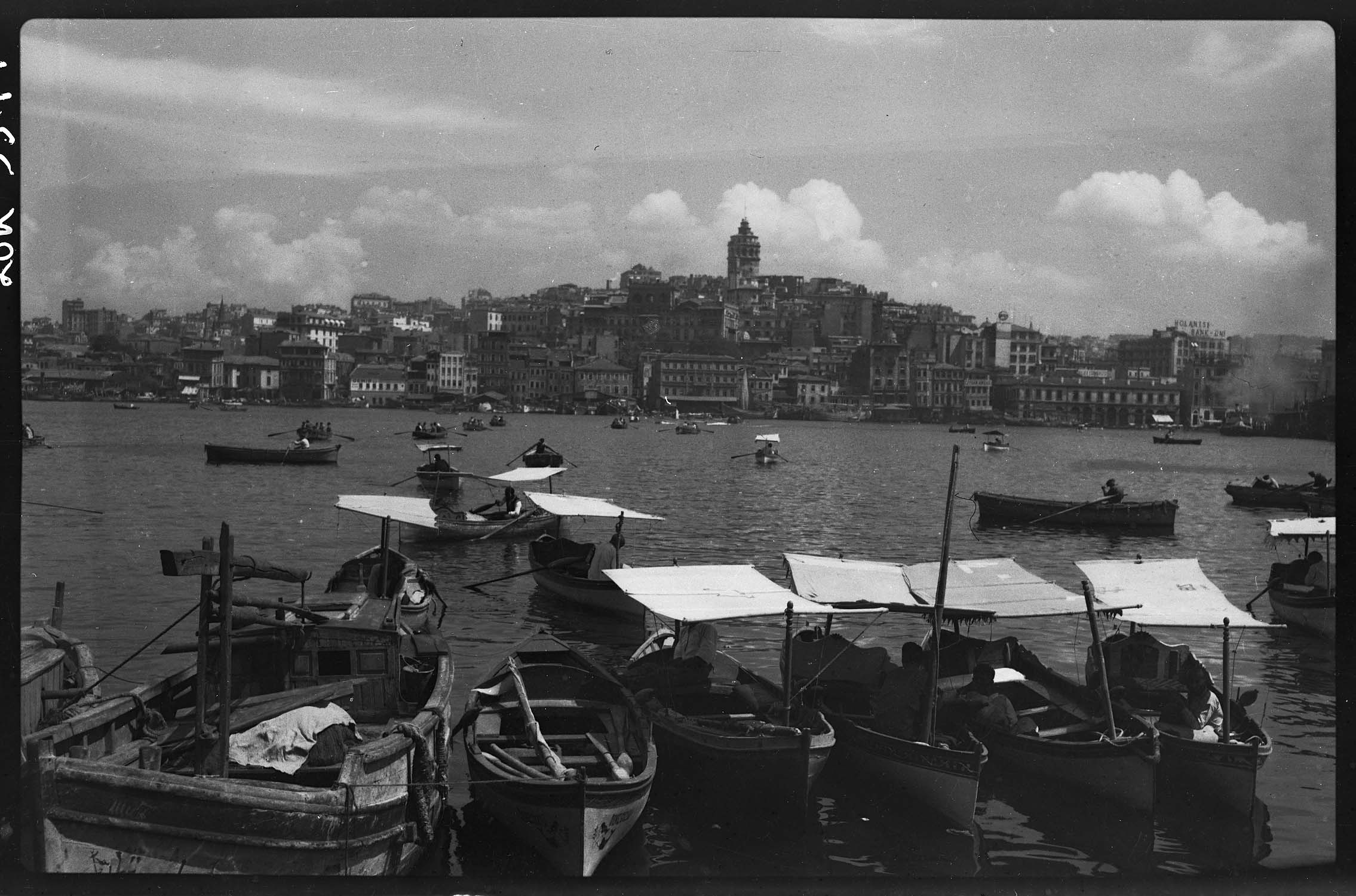 Le quartier de Péra vu depuis Sultanahmet